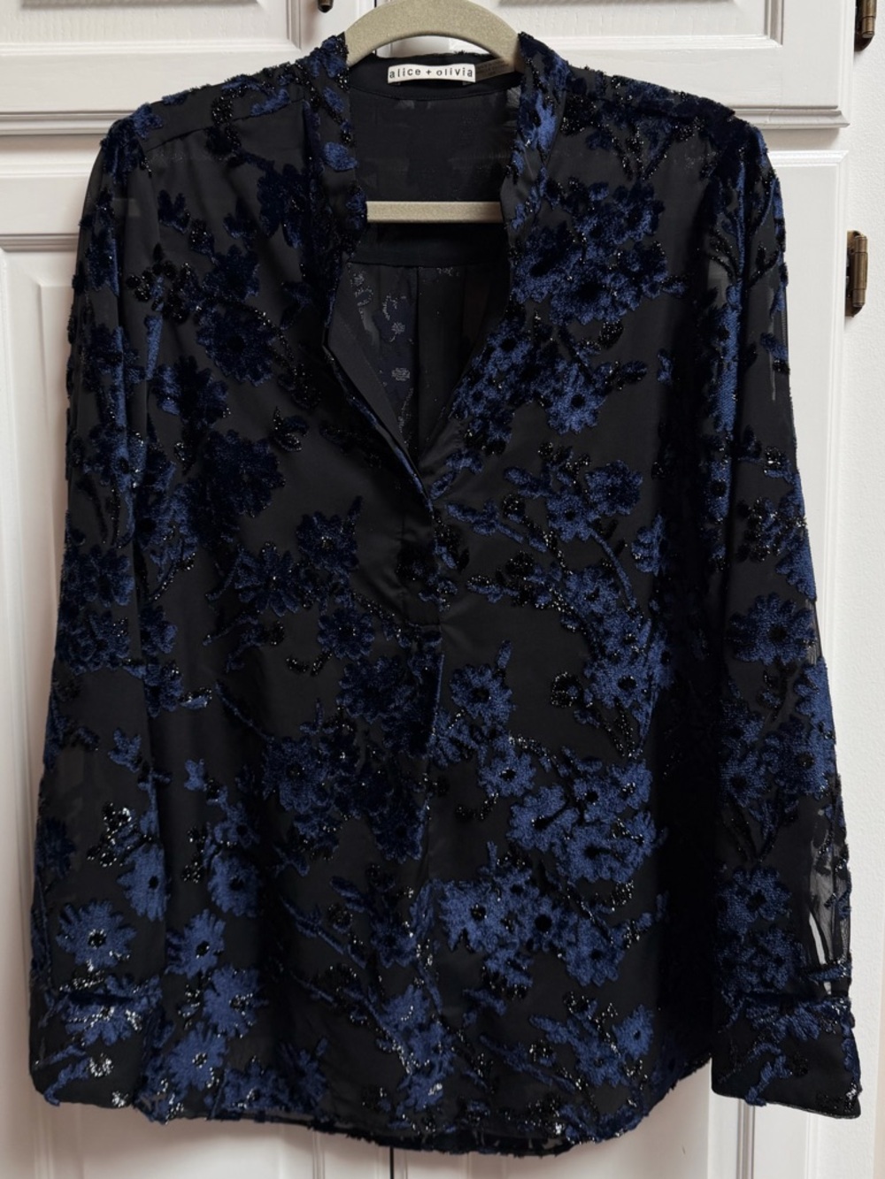 Alice + Olivia Belle Velvet Floral Sheer Blouse Metallic Black Blue Size Medium